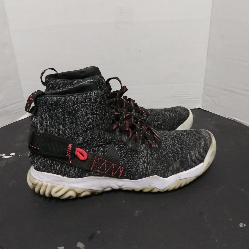 Jordan Apex React Sz 11.5 - image 4